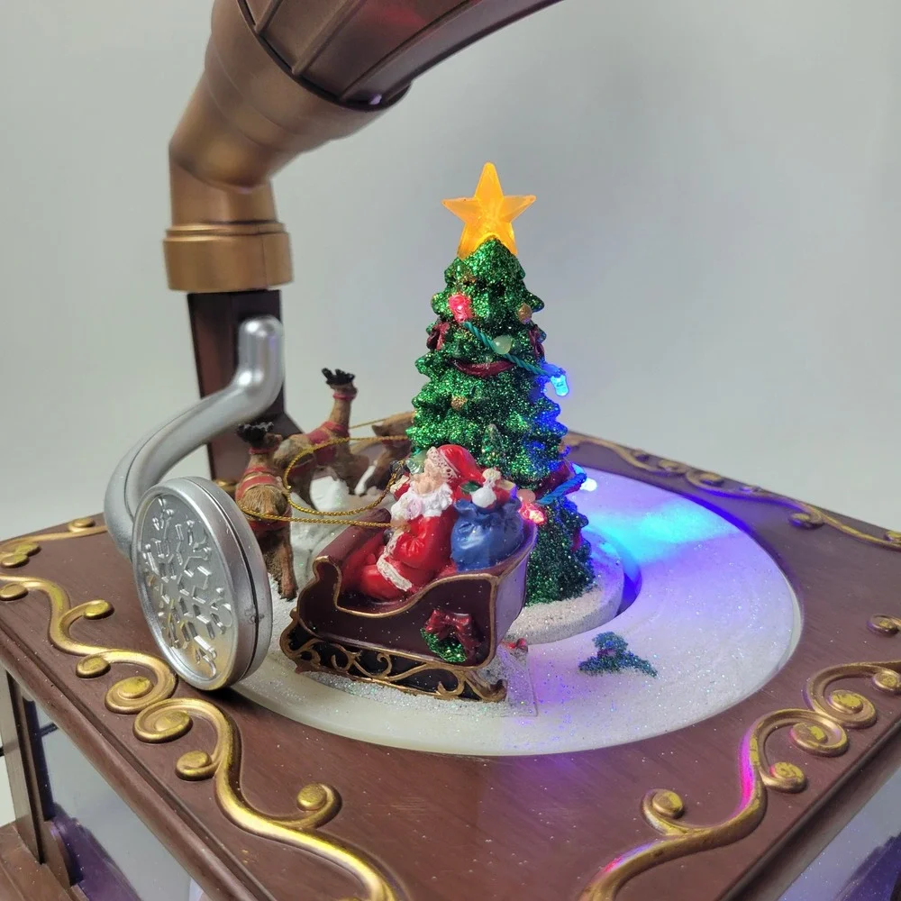 Holiday Living Sierra's Gramophone Musical Animated Christmas Decor 1034111 LED